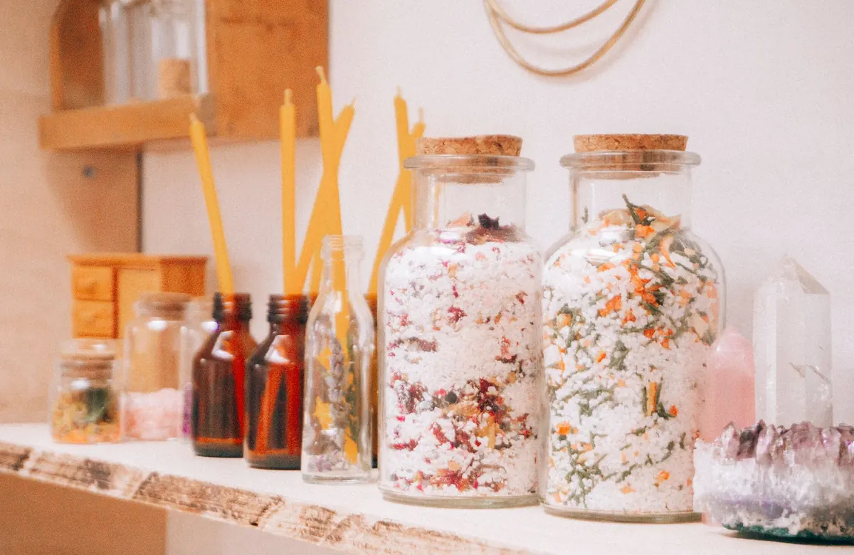 Crystal Healing Myths: 7 Common Mistakes UK Buyers Make
