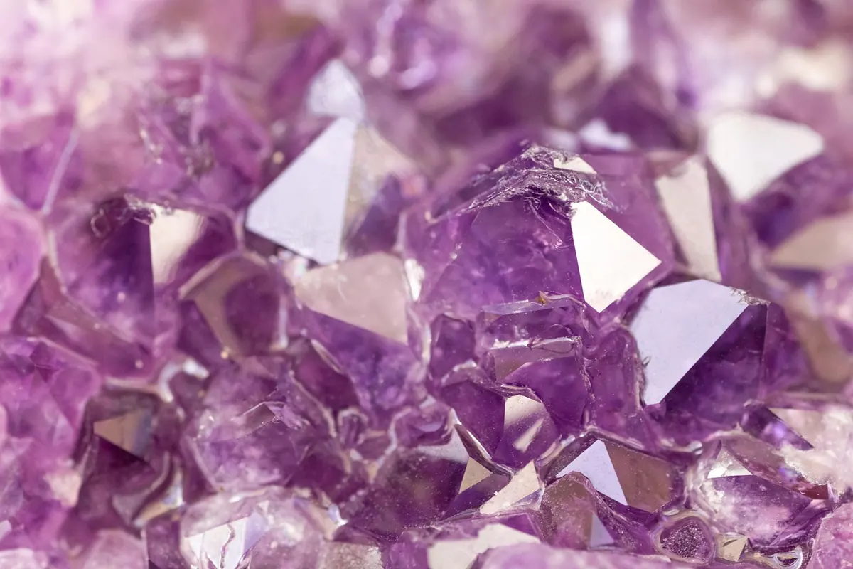 Quartz Varieties Compared: Amethyst, Citrine, Rose and Smoky